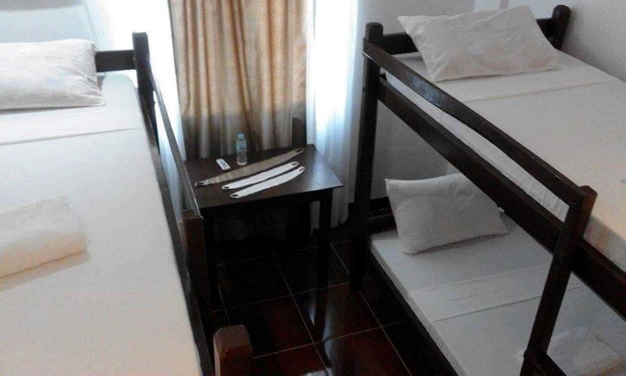 Ricardo Valley Inn Coron Exterior foto